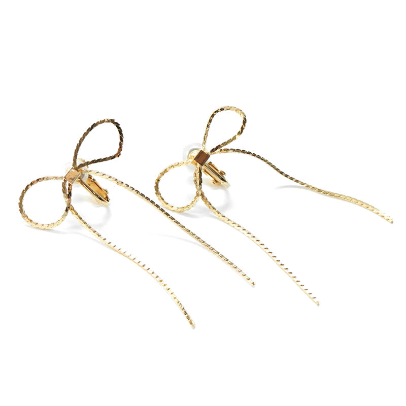 swing ribbon earring ～ｽｳｨﾝｸﾞﾘﾎﾞﾝｲﾔﾘﾝｸﾞ | flower／フラワー公式通販
