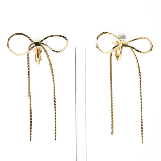 【avgvst】リボンピアス Bow Stud Gold Vermeil swing ribbon earring ~スウィングリボンイヤリング | flower/フラワー