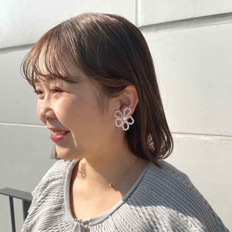 gorgeous flower earring ～ｺﾞｰｼﾞｬｽﾌﾗﾜｰｲﾔﾘﾝｸﾞ