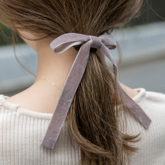 accra リボンゴム　ベージュ velvet ribbon gomme ～ﾍﾞﾙﾍﾞｯﾄﾘﾎﾞﾝｺﾞﾑ | flower／フラワー公式通販