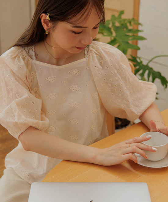 HARDY AMIESオリアン(HAD-03138-01)ロールカラードレスご紹介