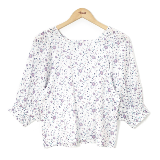 OUTLET】flowing square neck blouse ～ﾌﾛｰｲﾝｸﾞｽｸｴｱﾈｯｸﾌﾞﾗｳｽ | flower