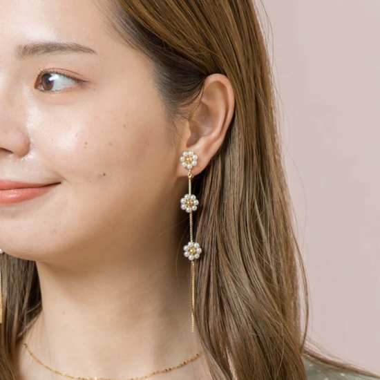 gold pearly fleur earring ～ｺﾞｰﾙﾄﾞﾊﾟｰﾘｰﾌﾙｰﾙｲﾔﾘﾝｸﾞ | flower