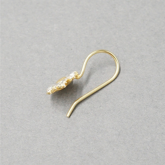 daisy◆アバロン×クリスタル フラワーカービングピアス✧14kgf pearl flower pierce | decollte_accessory