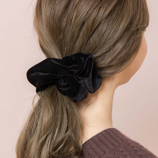 E-VELVET(Black) – LETICIA
