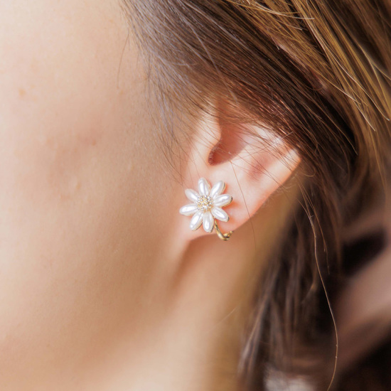 any flower earring ～ｴﾆｨﾌﾗﾜｰｲﾔﾘﾝｸﾞ | flower／フラワー公式通販
