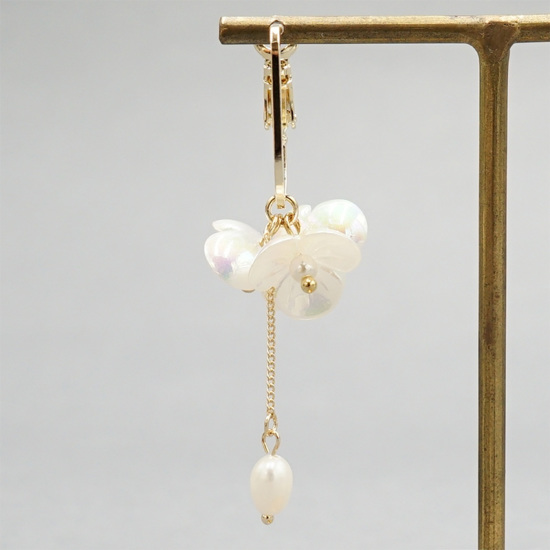 Papillon Flower Pierce ﾊﾟﾋﾟﾖﾝﾌﾗﾜｰﾋﾟｱｽ Flower Web Shop フラワー公式通販