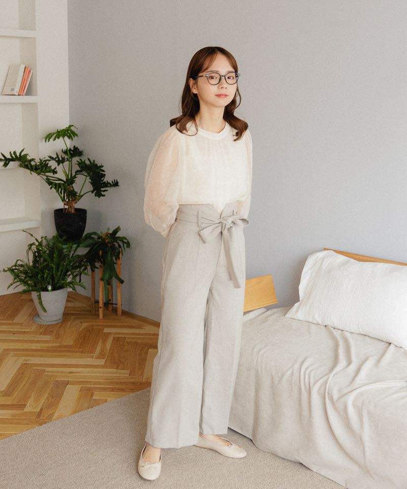 20%OFF】glossier ribbon blouse～ｸﾞﾛｯｼｱｰﾘﾎﾞﾝﾌﾞﾗｳｽ | flower