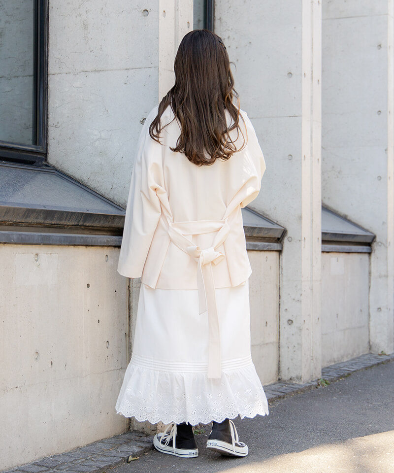 50%OFF】blossom short trench～ﾌﾞﾛｯｻﾑｼｮｰﾄﾄﾚﾝﾁ | flower