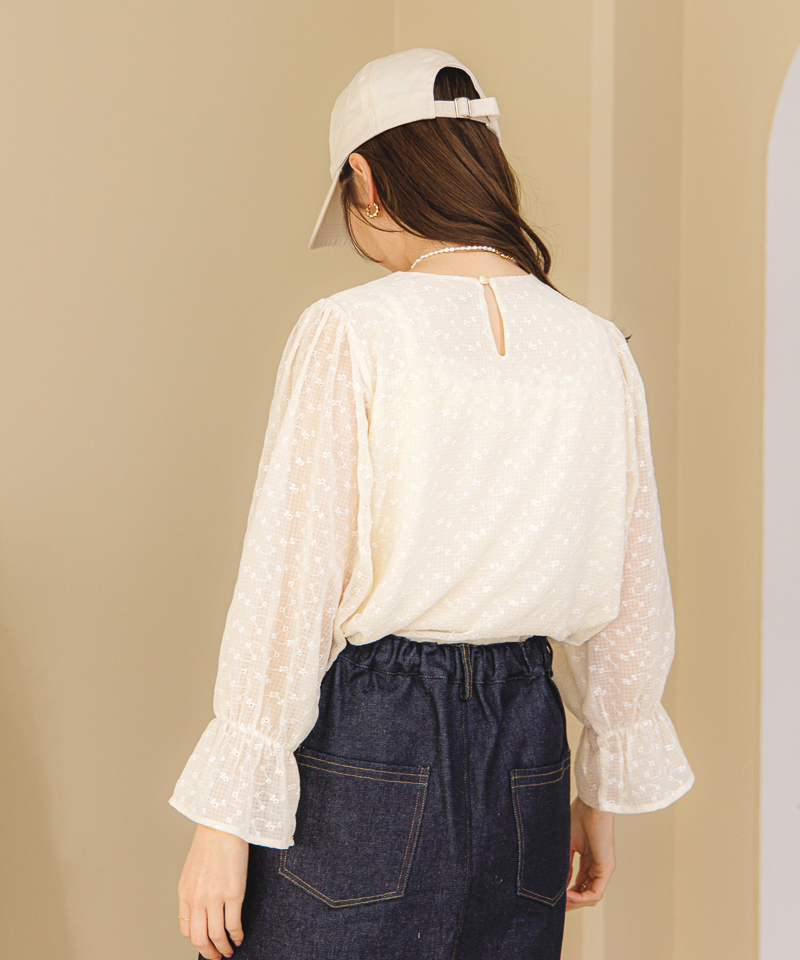 OUTLET】tender embroidery blouse～ﾃﾝﾀﾞｰｴﾝﾌﾞﾛｲﾀﾞﾘｰﾌﾞﾗｳｽ | flower