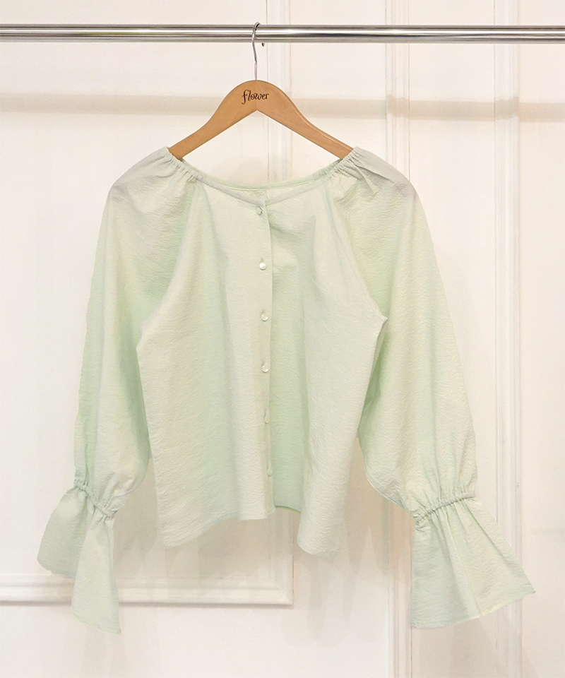 OUTLET】juicy puff blouse～ｼﾞｭｰｼｰﾊﾟﾌﾌﾞﾗｳｽ | flower／フラワー公式通販