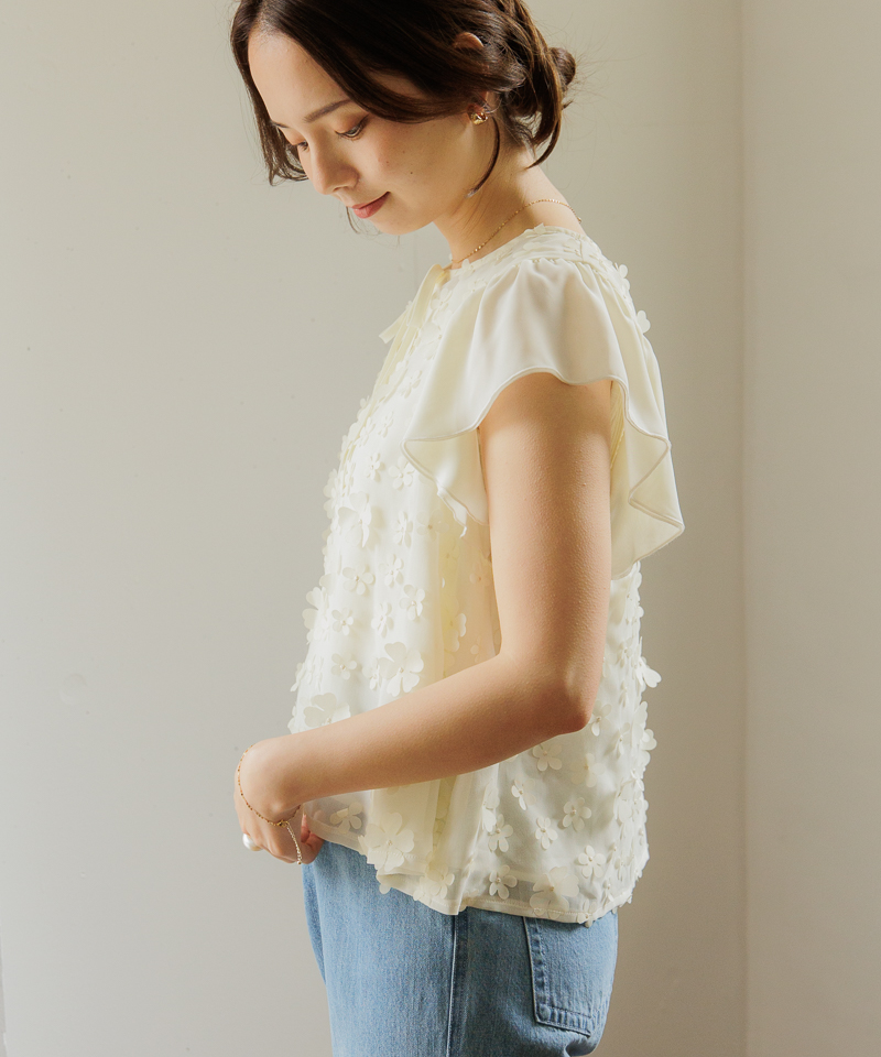Floral Lace Ruffled Top Mサイズ
