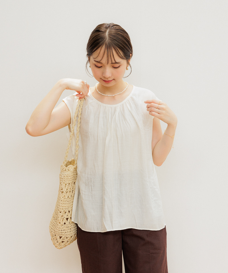 lady nosleeve blouse～ﾚﾃﾞｨﾉｰｽﾘｰﾌﾞﾌﾞﾗｳｽ