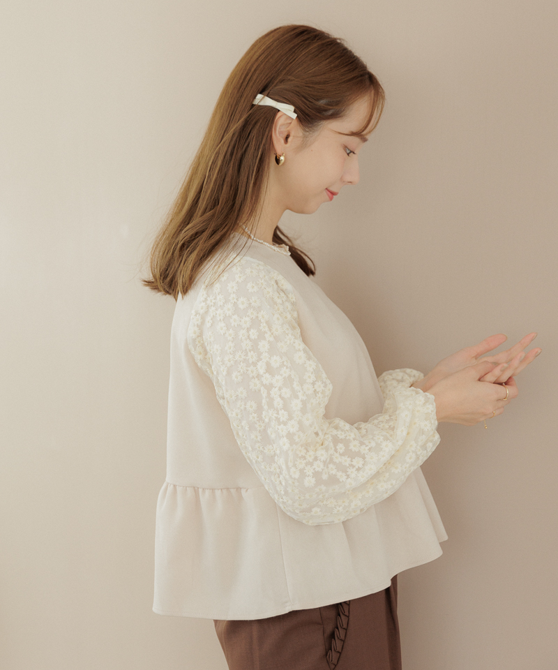 OUTLET】peplum bloom top～ﾍﾟﾌﾟﾗﾑﾌﾞﾙｰﾑﾄｯﾌﾟ | flower／フラワー公式通販