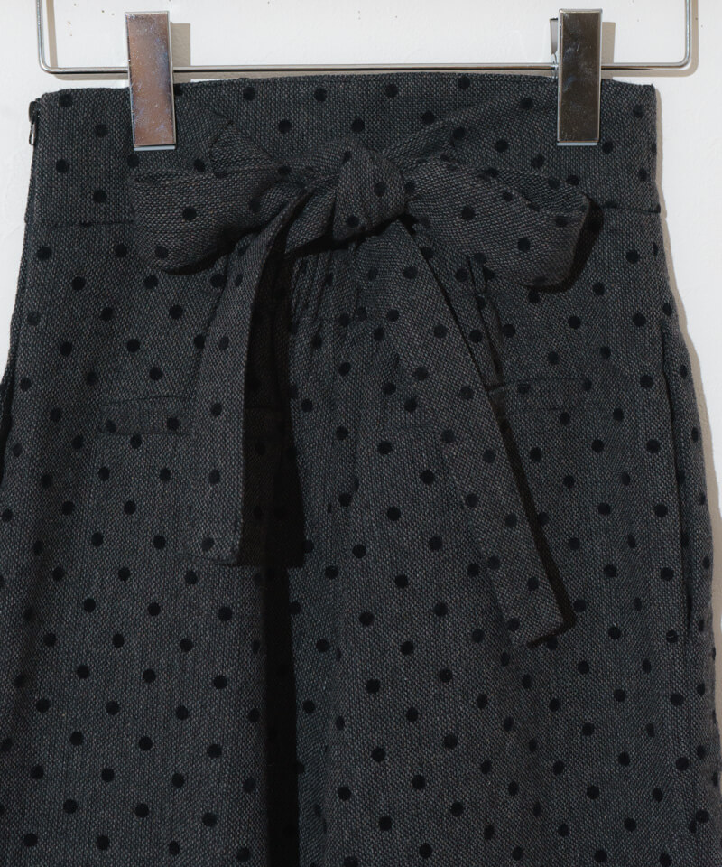 【新品タグ付き】heveリボンドットパンツ　36サイズ CATEGORY パンツ | HEVE