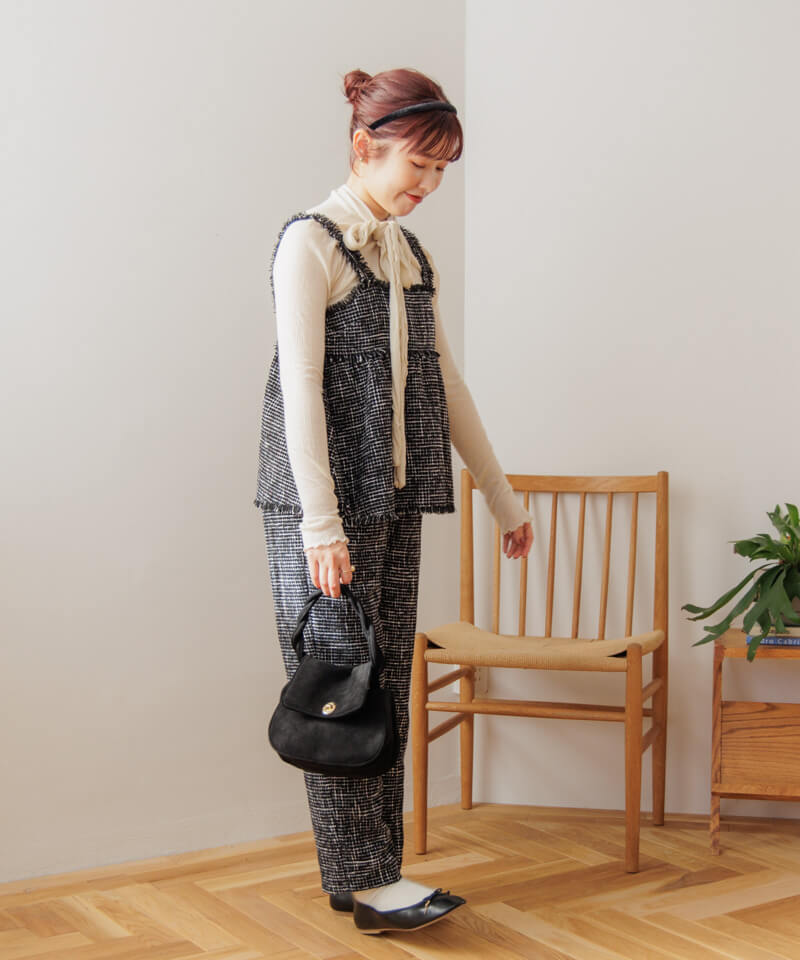 OUTLET】fluffy tweed bustier～ﾌﾗｯﾌｨﾂｲｰﾄﾞﾋﾞｽﾁｪ | flower／フラワー 