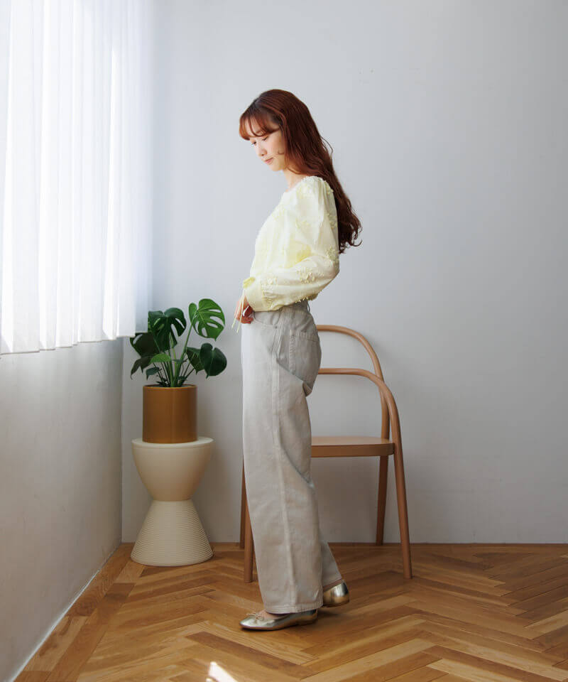 50%OFF】botanical EMB blouse～ﾎﾞﾀﾆｶﾙｲｰｴﾑﾋﾞｰﾌﾞﾗｳｽ | flower