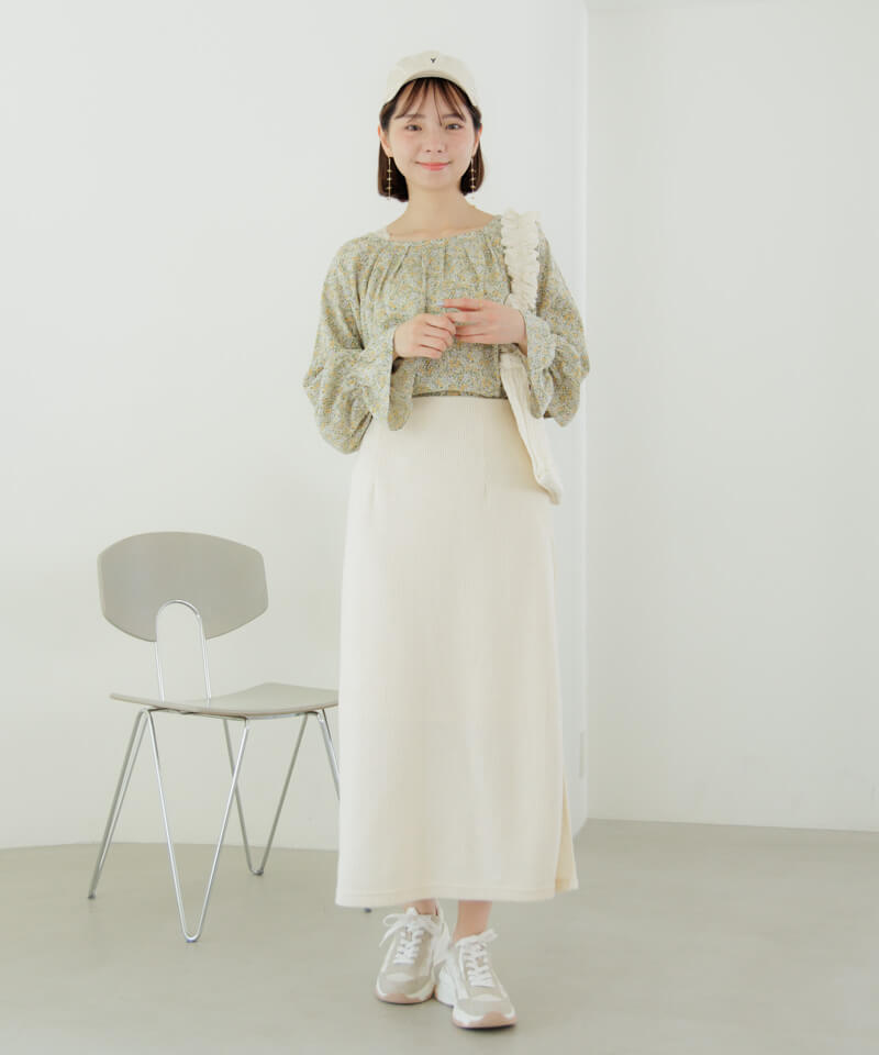 20%OFF】tuck bloom blouse～ﾀｯｸﾌﾞﾙｰﾑﾌﾞﾗｳｽ | flower／フラワー公式通販