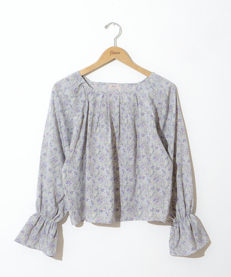 ☆tuck bloom blouse～ﾀｯｸﾌﾞﾙｰﾑﾌﾞﾗｳｽ | flower／フラワー公式通販