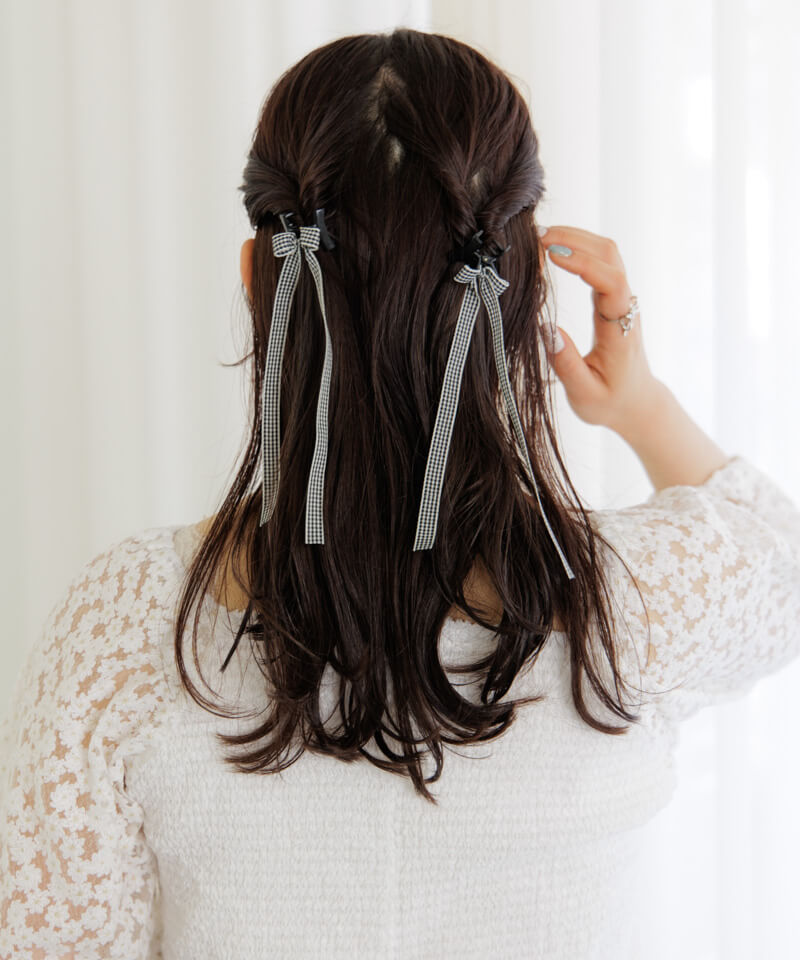 DimMoire安全ピン×フリルリボン ブラック×ホワイト(クリップタイプ) dimmoire 安全ピン×フリルリボン ヘアクリップ Black&White