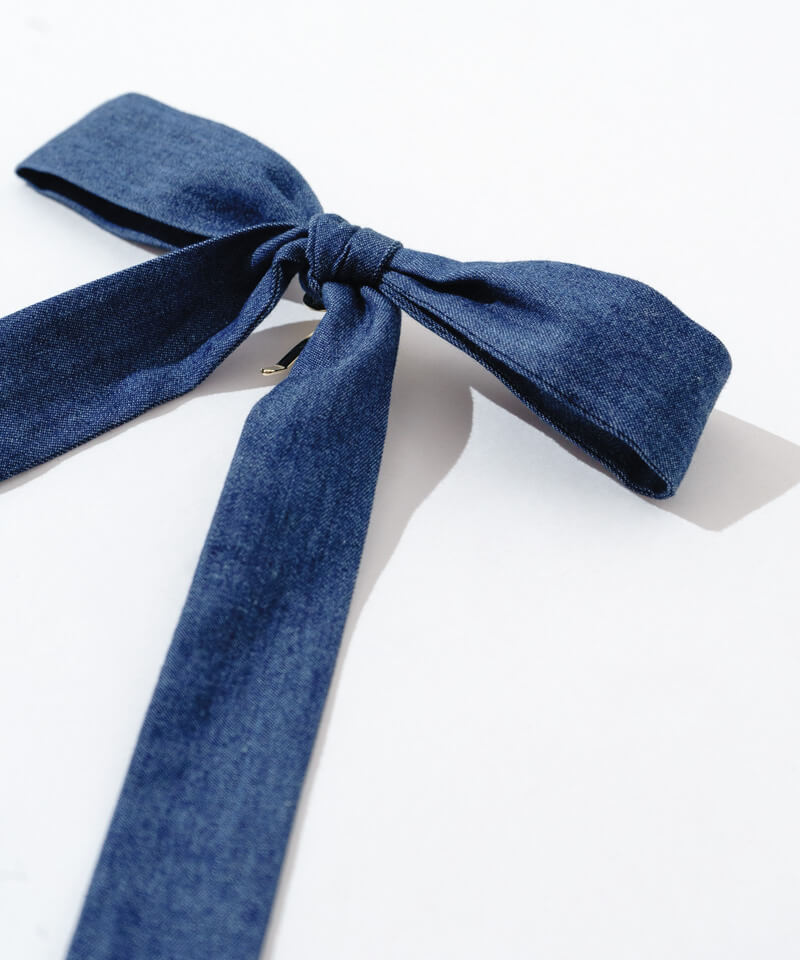 ¨̮お花モチーフ×デニムリボンのヘアゴム　プレゼント付き☆ デニム リボン パール付 ヘアゴム ヘアアクセ 幅広 蝶々結び