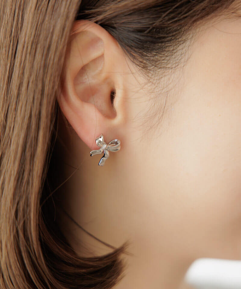 wrapping ribbon earring～ﾗｯﾋﾟﾝｸﾞﾘﾎﾞﾝｲﾔﾘﾝｸﾞ | flower