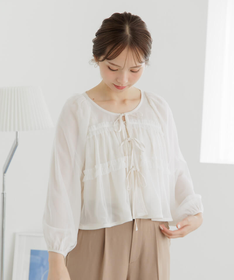 ORUGE Flower Tulle blouse オフホワイト 半袖ブラウス Flower tulle blouse