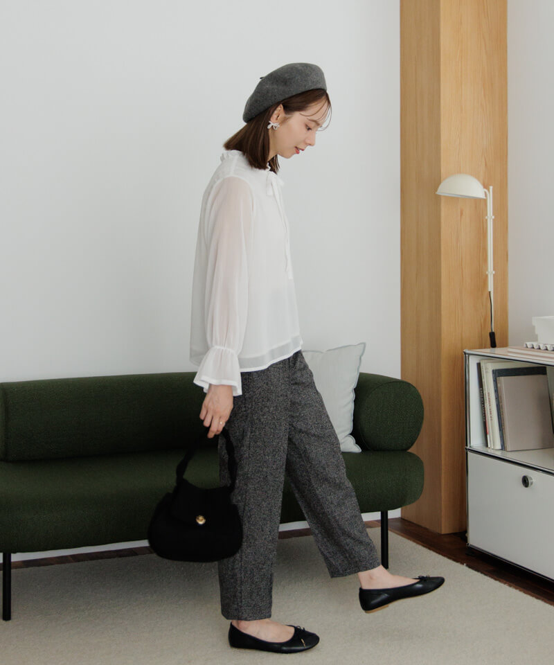 SIIILON Float ribbon blouse リボン　ブラウス SIIILON 〈Float ribbon blouse〉 | trava