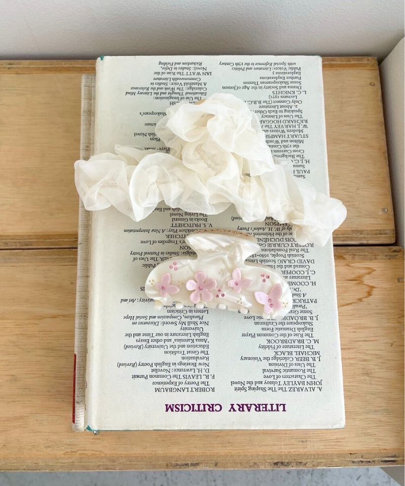 ドライフラワー❇️ゴールドとパンパス❣️ flower papillon clip～ﾌﾗﾜｰﾊﾟﾋﾟﾖﾝｸﾘｯﾌﾟ | flower／フラワー公式通販