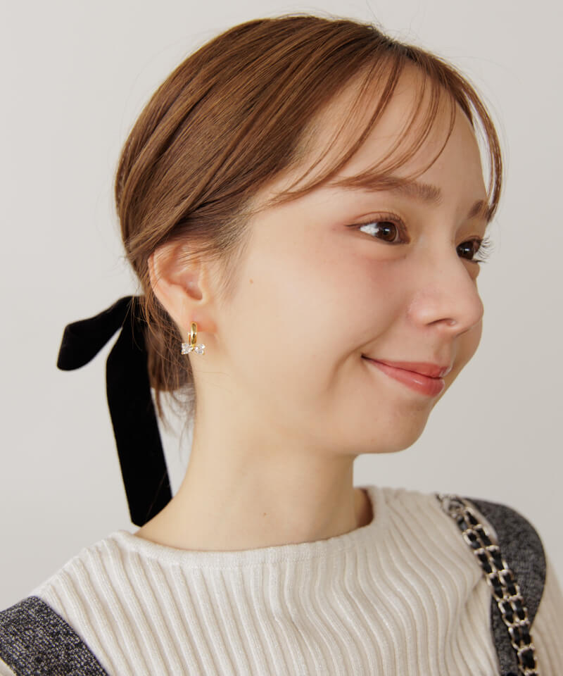 cystal ribbon pierce～ｸﾘｽﾀﾙﾘﾎﾞﾝﾋﾟｱｽ | flower／フラワー公式通販