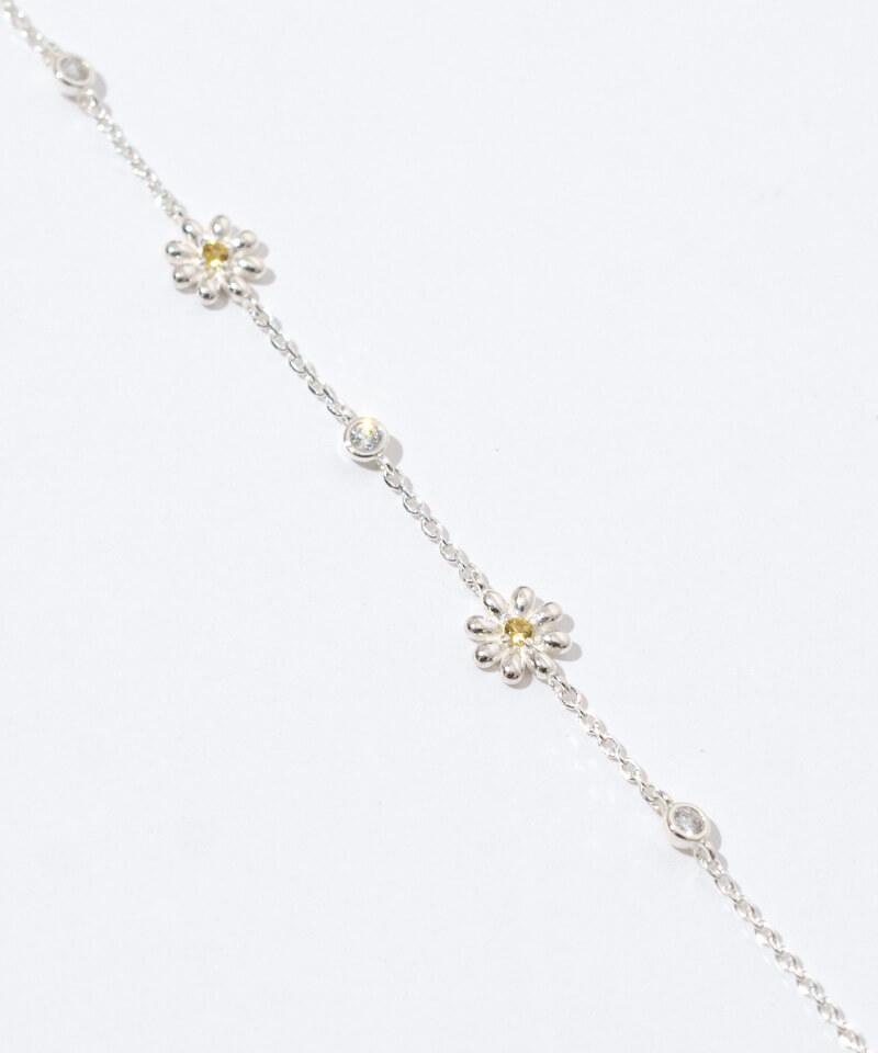 daisy bloom bracelet～ﾃﾞｲｼﾞｰﾌﾞﾙｰﾑﾌﾞﾚｽﾚｯﾄ | flower／フラワー
