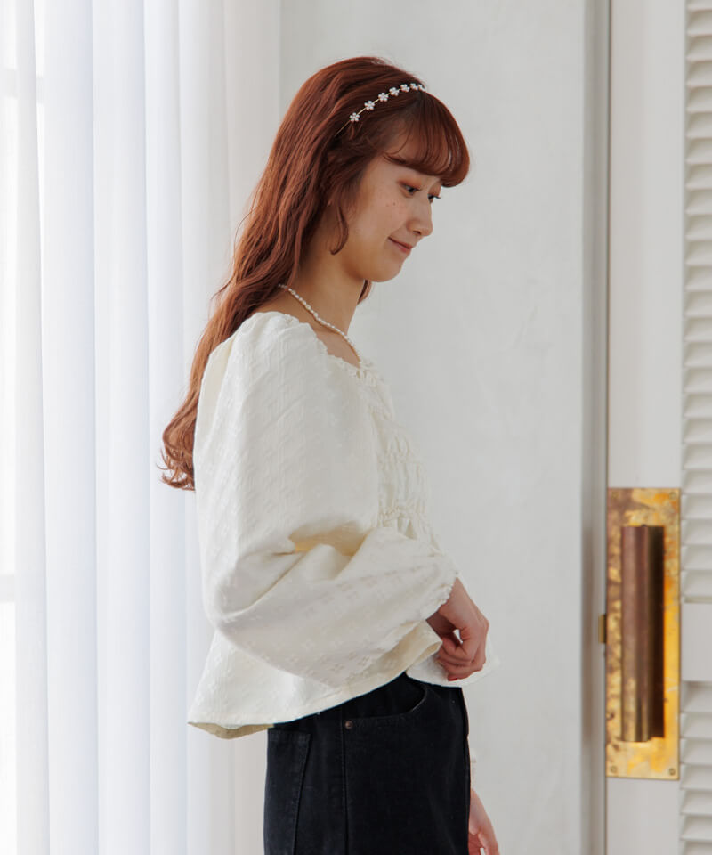最新作 fleur shirring flower／フラワー | blouse～ﾌﾙｰﾙｼｬｰﾘﾝｸﾞﾌﾞﾗｳｽ シャツ/ブラウス(長袖/七分)