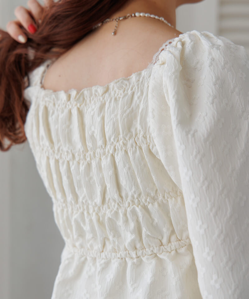 30%OFF】fleur shirring blouse～ﾌﾙｰﾙｼｬｰﾘﾝｸﾞﾌﾞﾗｳｽ | flower