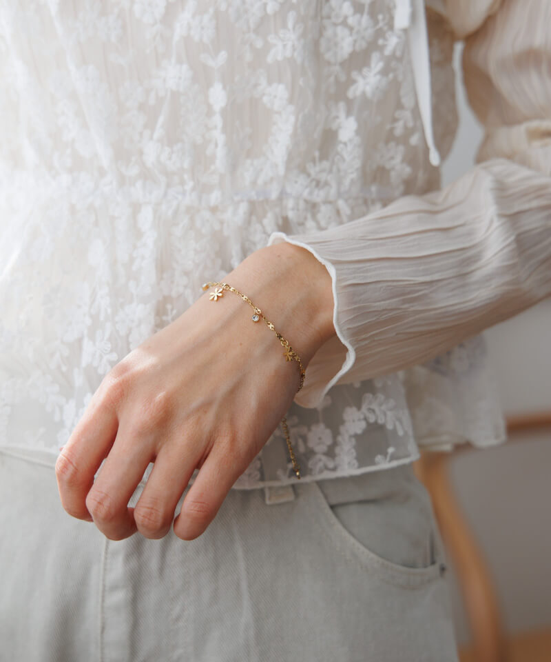 drop flower bracelet～ﾄﾞﾛｯﾌﾟﾌﾗﾜｰﾌﾞﾚｽﾚｯﾄ | flower／フラワー公式通販