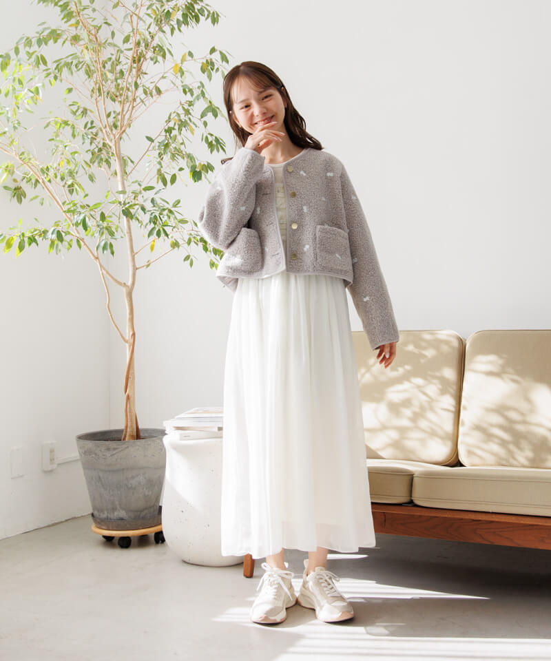 新品 CARLA カーラ Fluffy cami フラッフィーキャミ CARLA(カーラ) (@carla.jp_official) • Instagram photos and videos