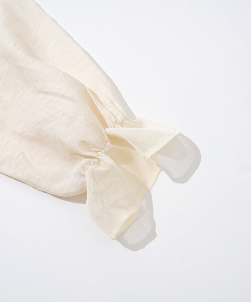 40%OFF】lightly candy blouse～ﾗｲﾄﾘｰｷｬﾝﾃﾞｨｰﾌﾞﾗｳｽ | flower／フラワー