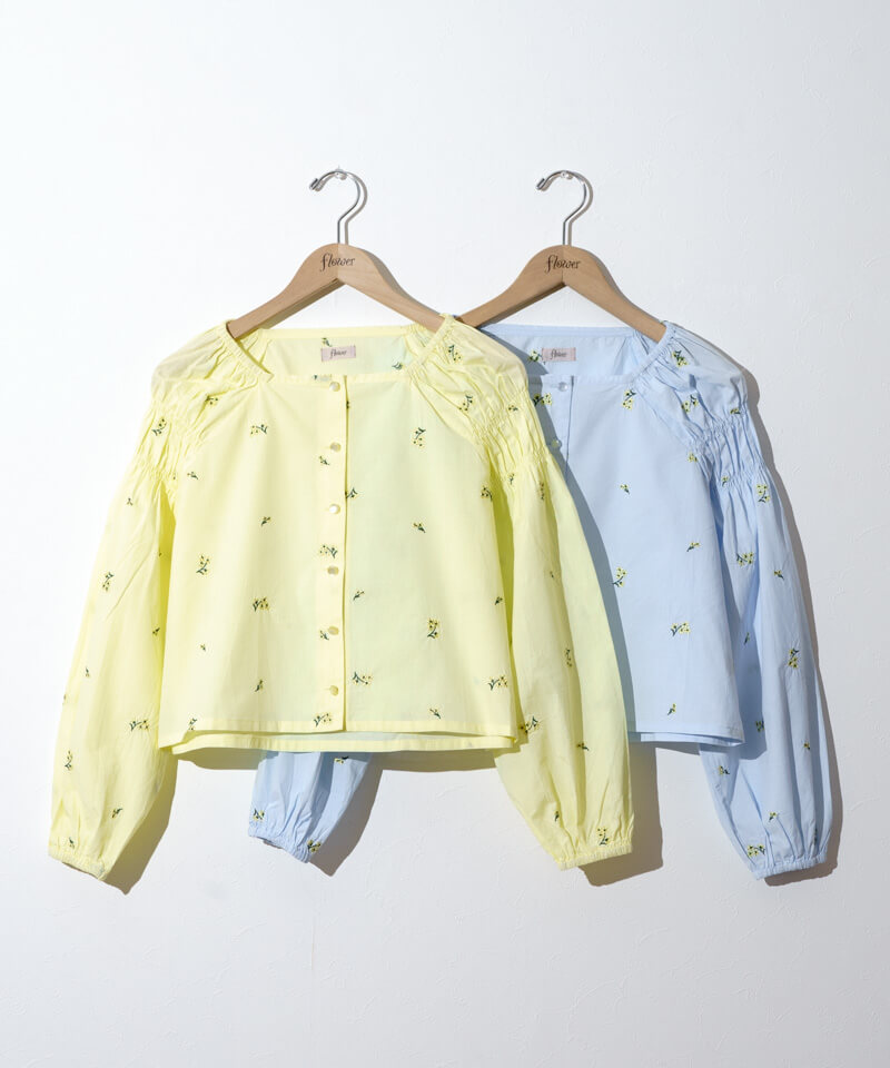 50%OFF】starry flower blouse～ｽﾀｰﾘｰﾌﾗﾜｰﾌﾞﾗｳｽ | flower／フラワー