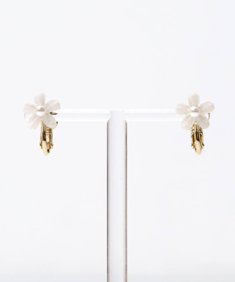 flower hoop earring～ﾌﾗﾜｰﾌｰﾌﾟｲﾔﾘﾝｸﾞ | flower／フラワー公式通販