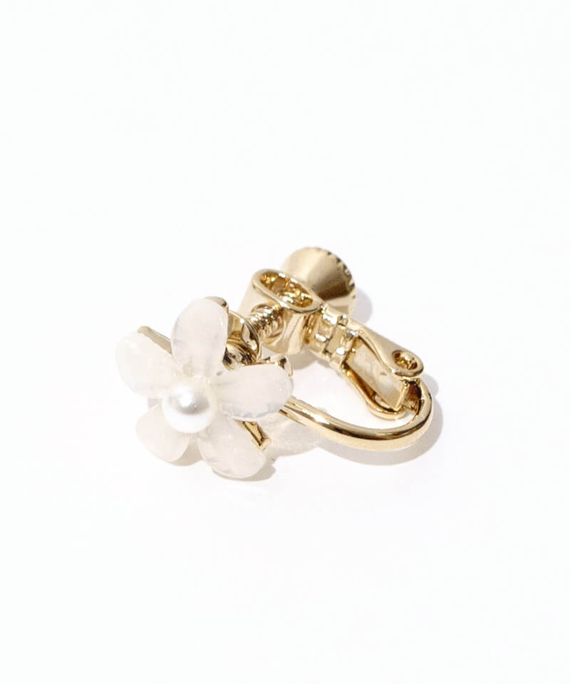 flower hoop earring～ﾌﾗﾜｰﾌｰﾌﾟｲﾔﾘﾝｸﾞ | flower／フラワー公式通販