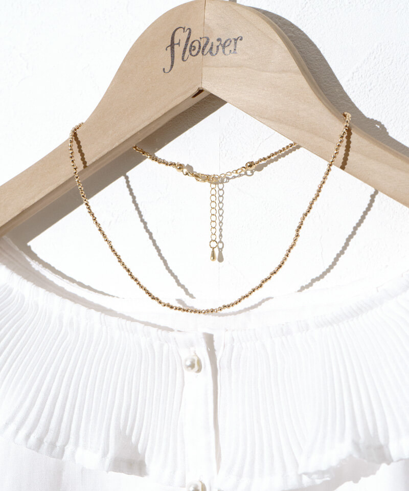 shiny beads necklace ディテール