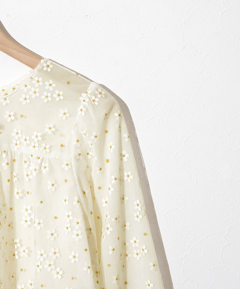 20%OFF】blossom tulle blouse～ﾌﾞﾛｯｻﾑﾁｭｰﾙﾌﾞﾗｳｽ | flower