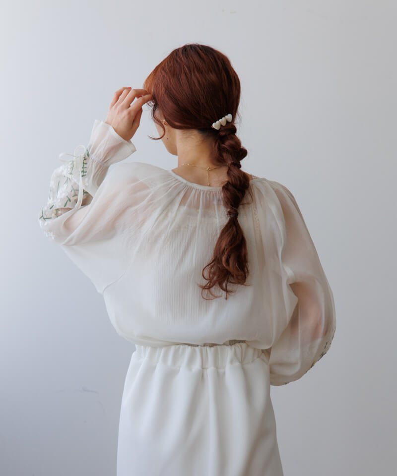 50%OFF】lucky bouquet blouse～ﾗｯｷｰﾌﾞｰｹﾌﾞﾗｳｽ | flower／フラワー公式通販