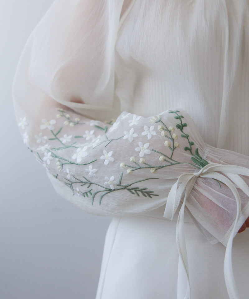 50%OFF】lucky bouquet blouse～ﾗｯｷｰﾌﾞｰｹﾌﾞﾗｳｽ | flower／フラワー公式通販