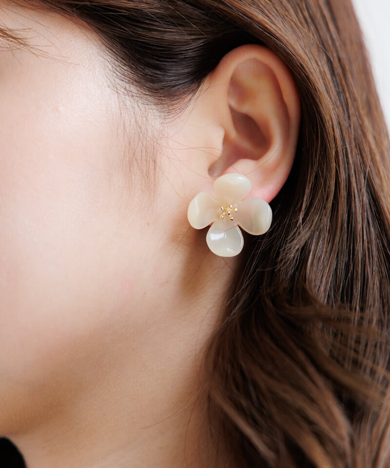 フラワーモチーフピアス（ピアス（両耳用））｜ANEMONE