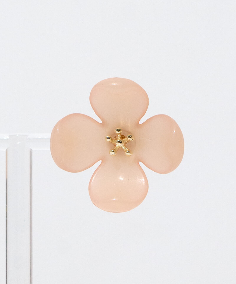 FUA Flower petal 片耳ピアス　ivory color FUA Flower petal 片耳ピアス ivory color Amazon.com: 925