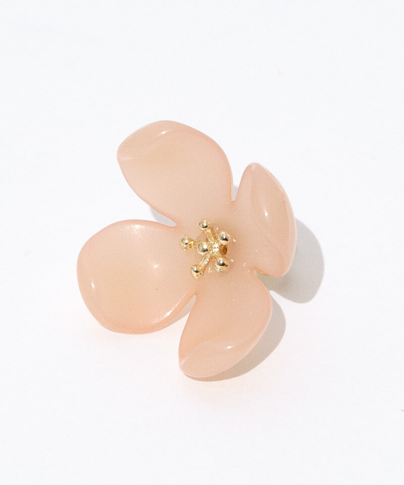 FUA Flower petal 片耳ピアス　ivory color FUA Flower petal 片耳ピアス ivory color