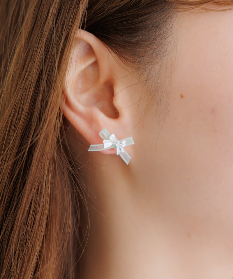 fancy ribbon pierce～ﾌｧﾝｼｰﾘﾎﾞﾝﾋﾟｱｽ | flower／フラワー公式通販