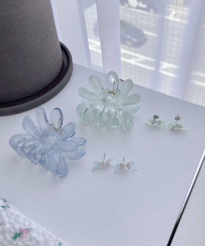 fancy ribbon pierce～ﾌｧﾝｼｰﾘﾎﾞﾝﾋﾟｱｽ | flower／フラワー公式通販