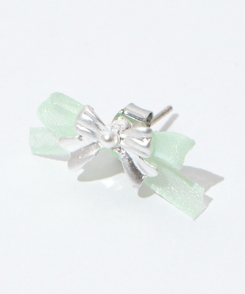fancy ribbon pierce～ﾌｧﾝｼｰﾘﾎﾞﾝﾋﾟｱｽ | flower／フラワー公式通販