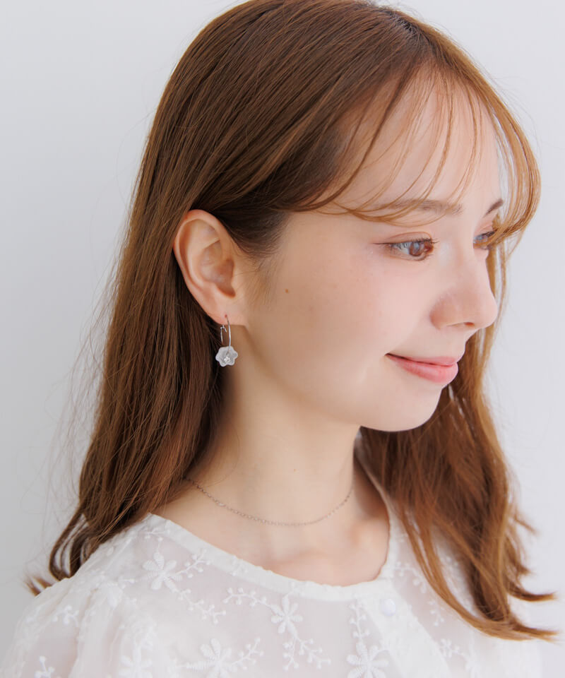 tiny flower hoop pierce～ﾀｲﾆｰﾌﾗﾜｰﾌｰﾌﾟﾋﾟｱｽ | flower／フラワー